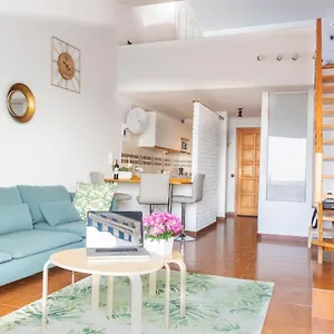 https://radazul-marina-seafront-12.tenerifehoteles.net